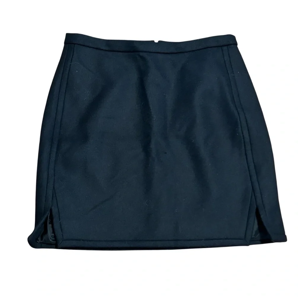 New J. Crew 100% Wool Black Skirt Lined Size 4 NWT